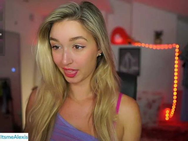 Live sex webcam photo for AlexisTexas18 #291406290