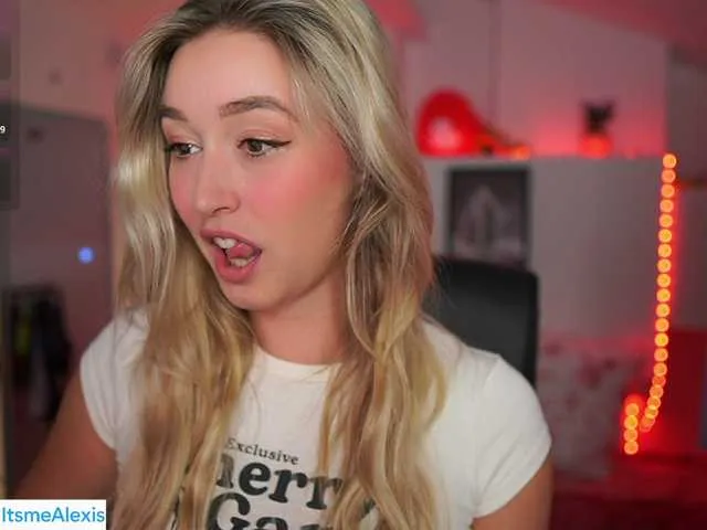 Live sex webcam photo for AlexisTexas18 #291570504