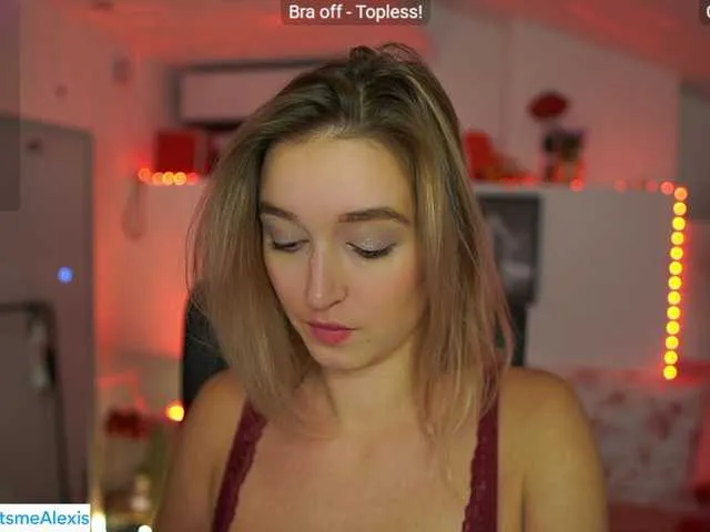 Live sex webcam photo for AlexisTexas18 #292217343