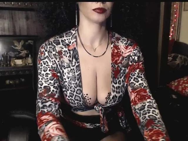 Live sex webcam photo for AlexisVixen #271854692