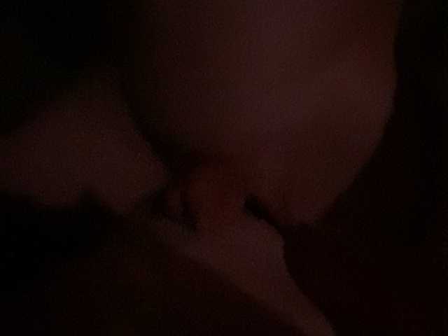 Live sex webcam photo for Alexks4 #276681748