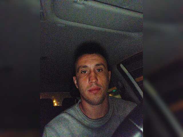 Live sex webcam photo for Alexlavv #277834306