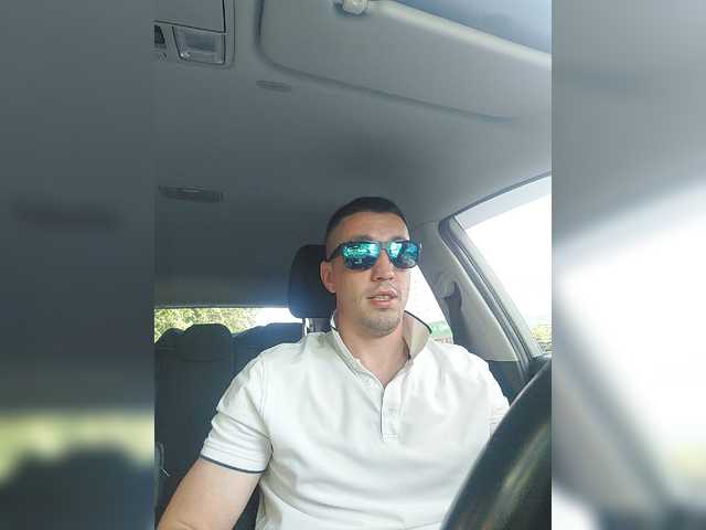 Live sex webcam photo for Alexlavv #277849044