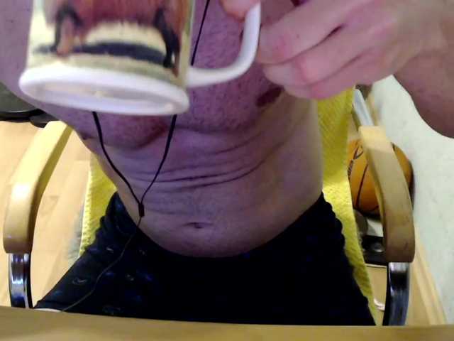 Live sex webcam photo for AlexxBong #273933207