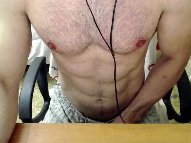 Live sex webcam photo for AlexxBong #275466486