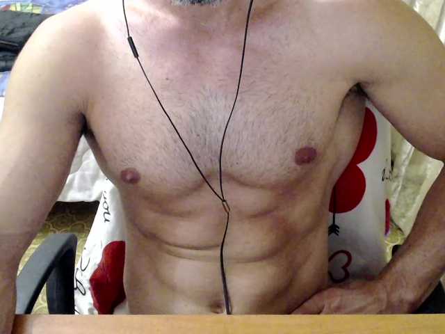 Live sex webcam photo for AlexxBong #276215570