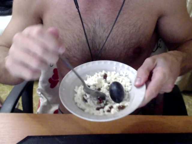 Live sex webcam photo for AlexxBong #276436593