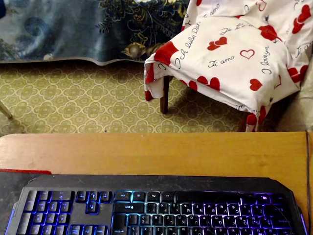 Live sex webcam photo for AlexxBong #277430430