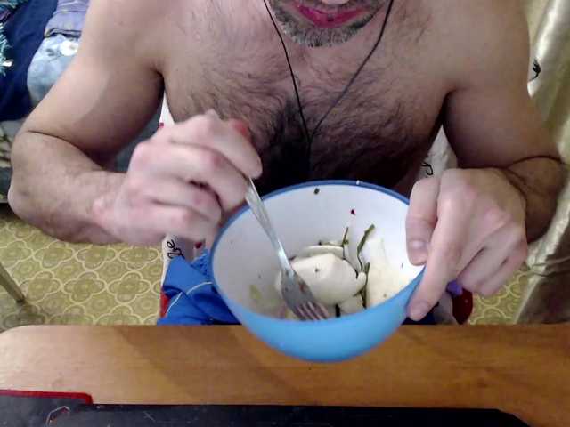 Live sex webcam photo for AlexxBong #277433004