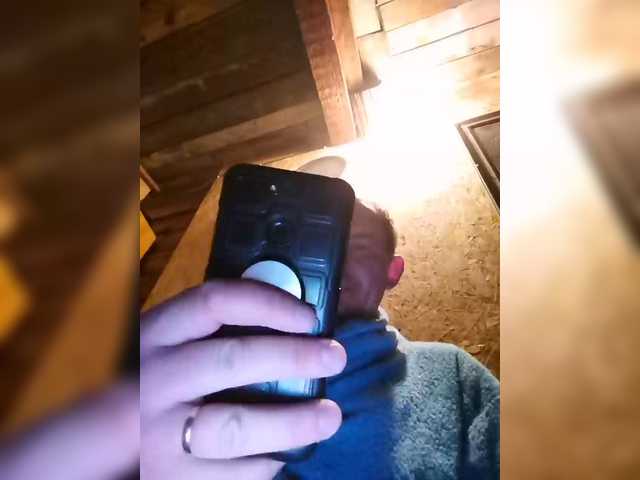 Live sex webcam photo for AlexxxAlexxxP #291121117