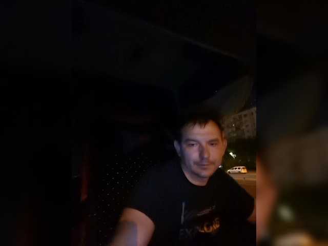 Live sex webcam photo for AlexxxAlexxxP #291154611