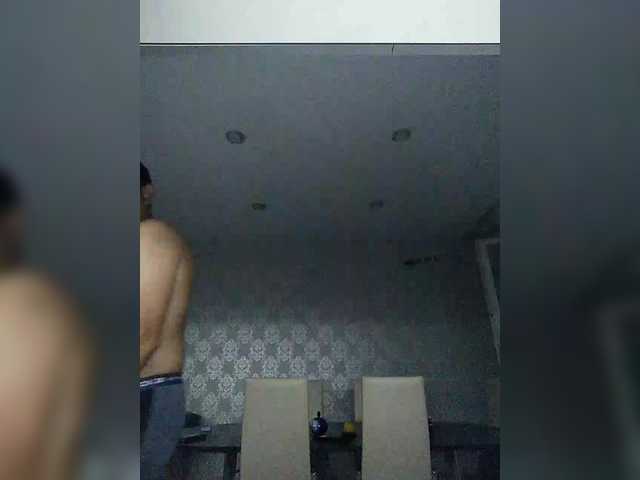 Live sex webcam photo for AlexxxAlexxxP #291697604