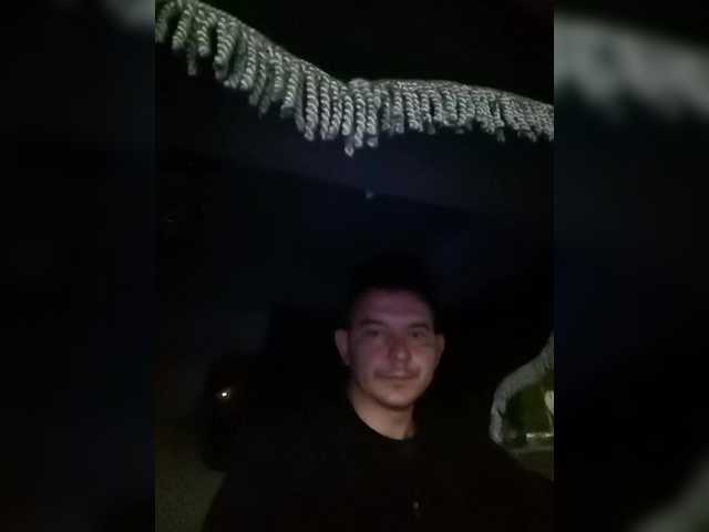 Live sex webcam photo for AlexxxAlexxxP #291915211