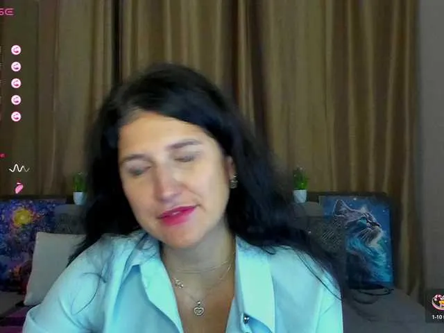 Live sex webcam photo for AliannaSoloKisses #292112344