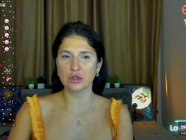 Live sex webcam photo for AliannaSoloKisses #292213352