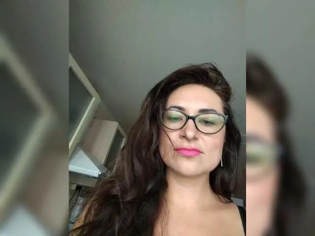 Live sex webcam photo for AlicaMiller #291486575