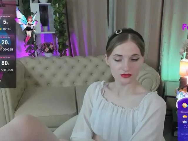 Live sex webcam photo for Alice-Cartier #290868800