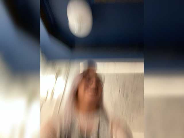 Live sex webcam photo for Alice-Works-on-Mortgage #278079291