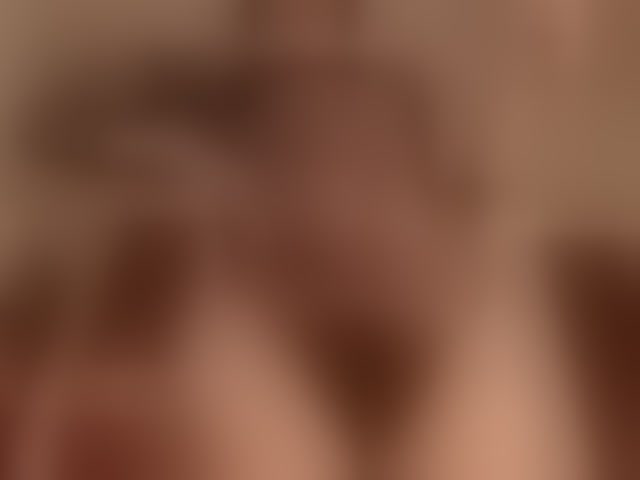 Live sex webcam photo for Alice-blaker #293486752