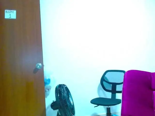 Live sex webcam photo for Alice-sensual #272882897