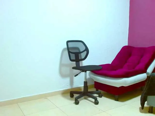 Live sex webcam photo for Alice-sensual #272982762