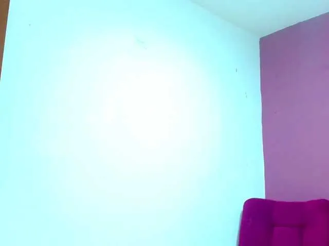 Live sex webcam photo for Alice-sensual #273109563