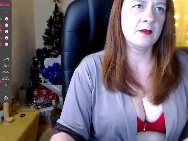 Live sex webcam photo for Alice333 #272207093