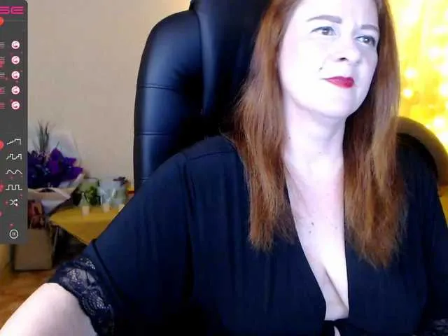 Live sex webcam photo for Alice333 #272283953