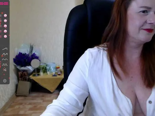 Live sex webcam photo for Alice333 #272346348