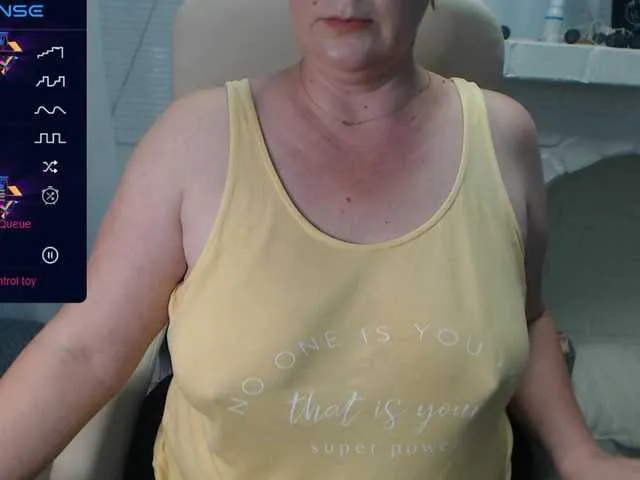 Live sex webcam photo for Alice333 #276691724