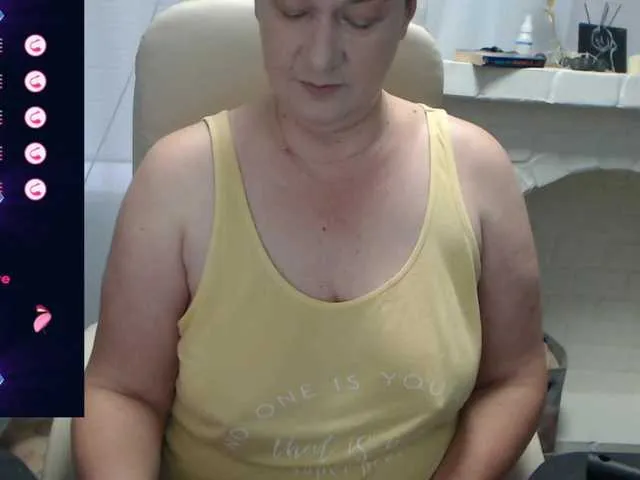 Live sex webcam photo for Alice333 #276730693