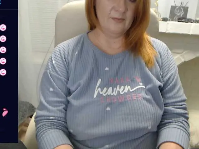 Live sex webcam photo for Alice333 #276784507