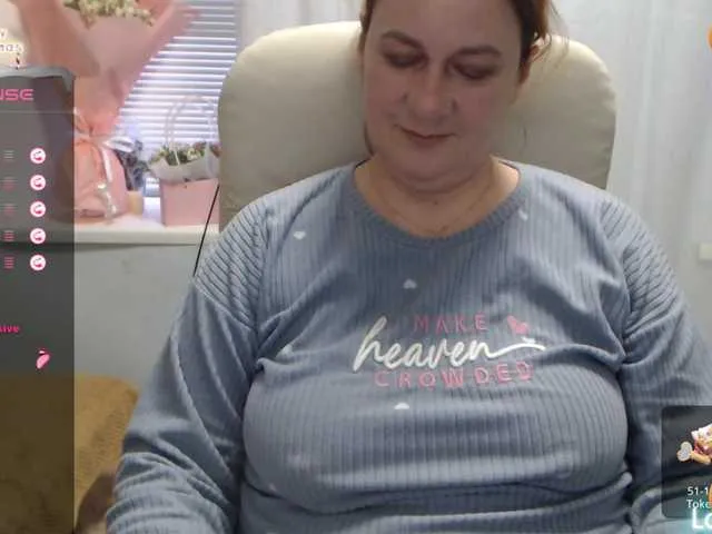 Live sex webcam photo for Alice333 #277130405