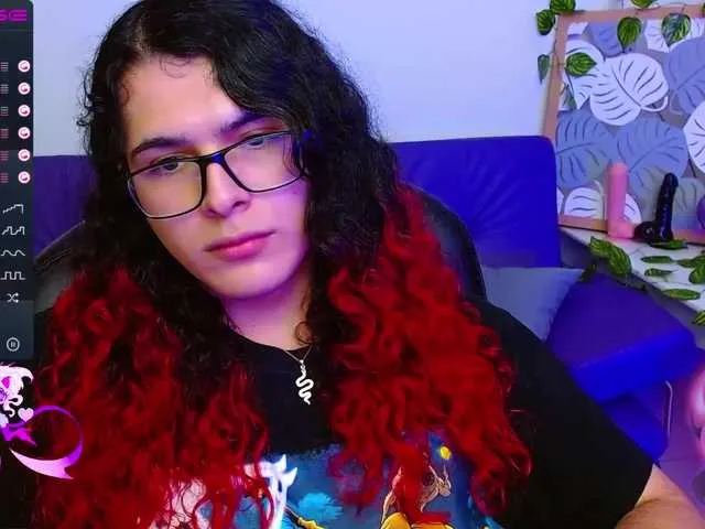 Live sex webcam photo for AliceBathory1 #273227015