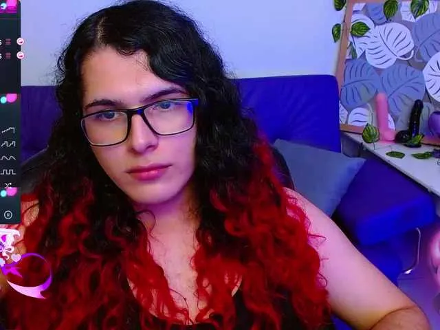 Live sex webcam photo for AliceBathory1 #273250536