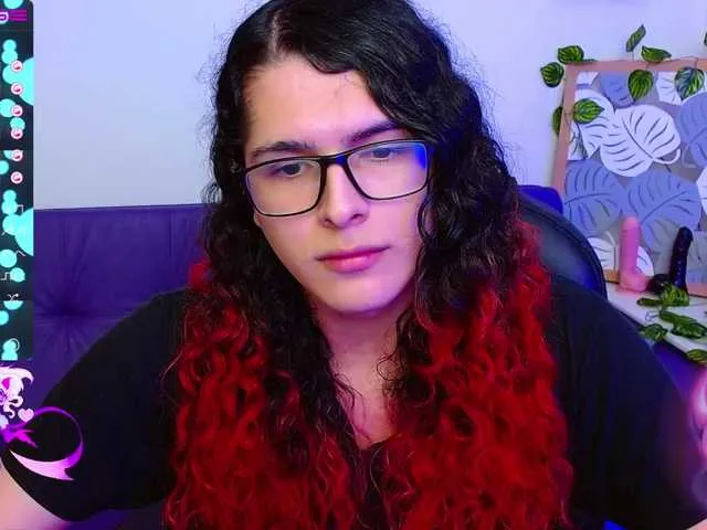Live sex webcam photo for AliceBathory1 #273526720