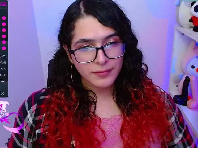 Live sex webcam photo for AliceBathory1 #273898507