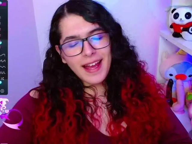 Live sex webcam photo for AliceBathory1 #274364922
