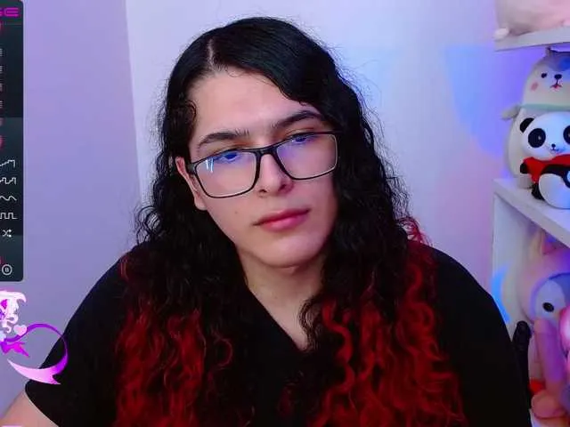 Live sex webcam photo for AliceBathory1 #274546664