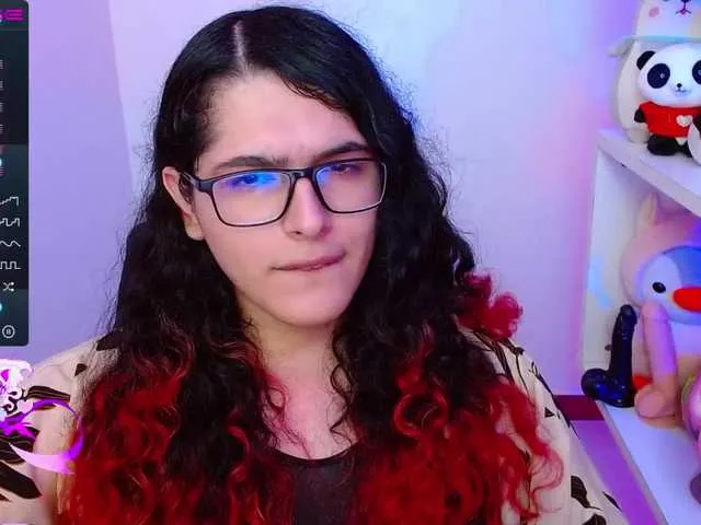 Live sex webcam photo for AliceBathory1 #274575930