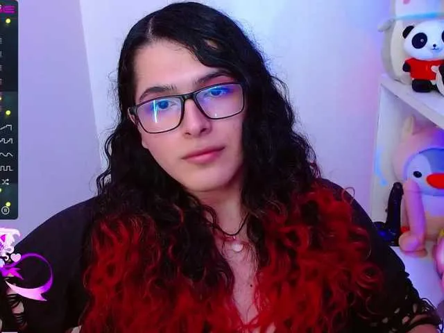 Live sex webcam photo for AliceBathory1 #274606589