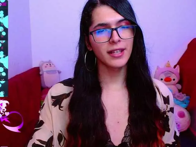 Live sex webcam photo for AliceBathory1 #275547418