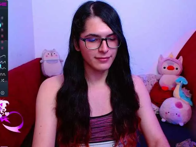 Live sex webcam photo for AliceBathory1 #275563886