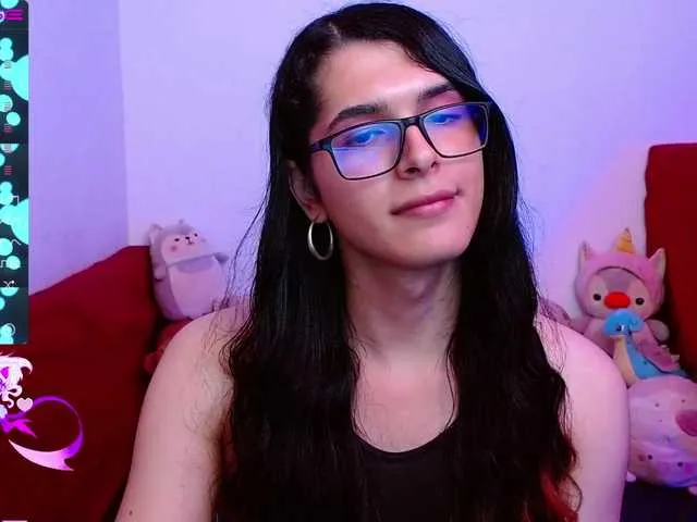 Live sex webcam photo for AliceBathory1 #275628460