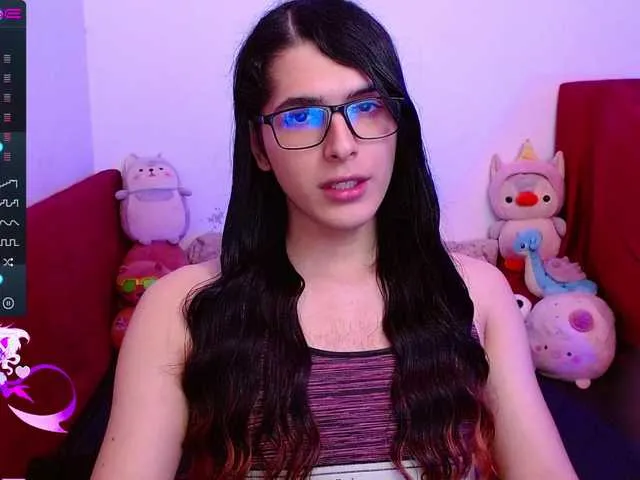 Live sex webcam photo for AliceBathory1 #275940503
