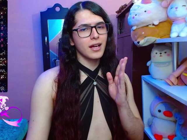 Live sex webcam photo for AliceBathory1 #290775519
