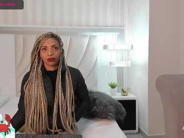 Live sex webcam photo for AliceBroown #272491945