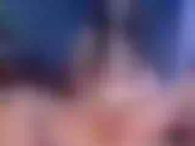 Live sex webcam photo for AliceBrown-1 #274371831