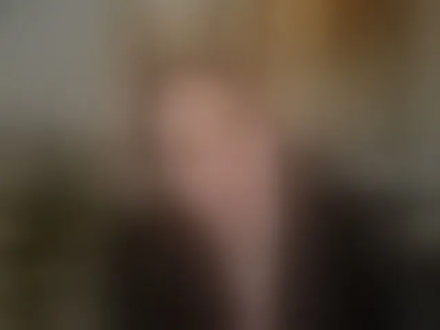 Live sex webcam photo for AliceHarper1 #293633760