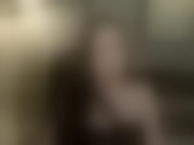 Live sex webcam photo for AliceHarper1 #293670519